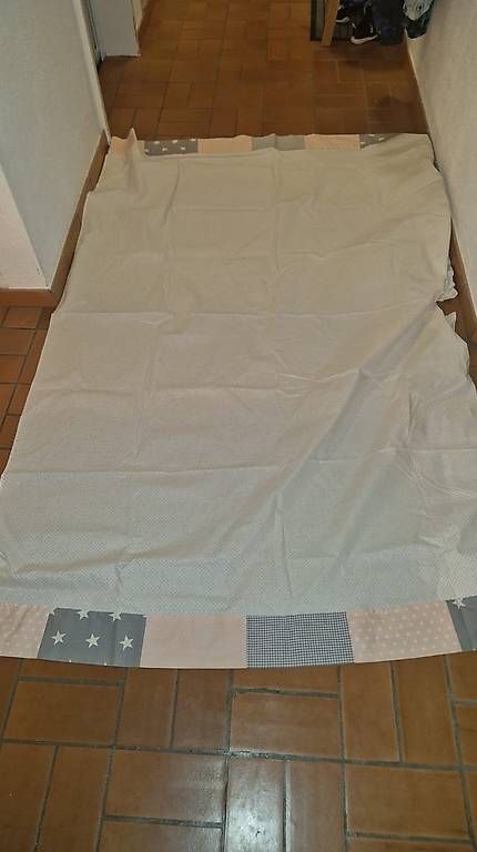 Betten: Bettumrandung mit Vorhang und Stange – Gebraucht aus Freienbach von thomaboot 4