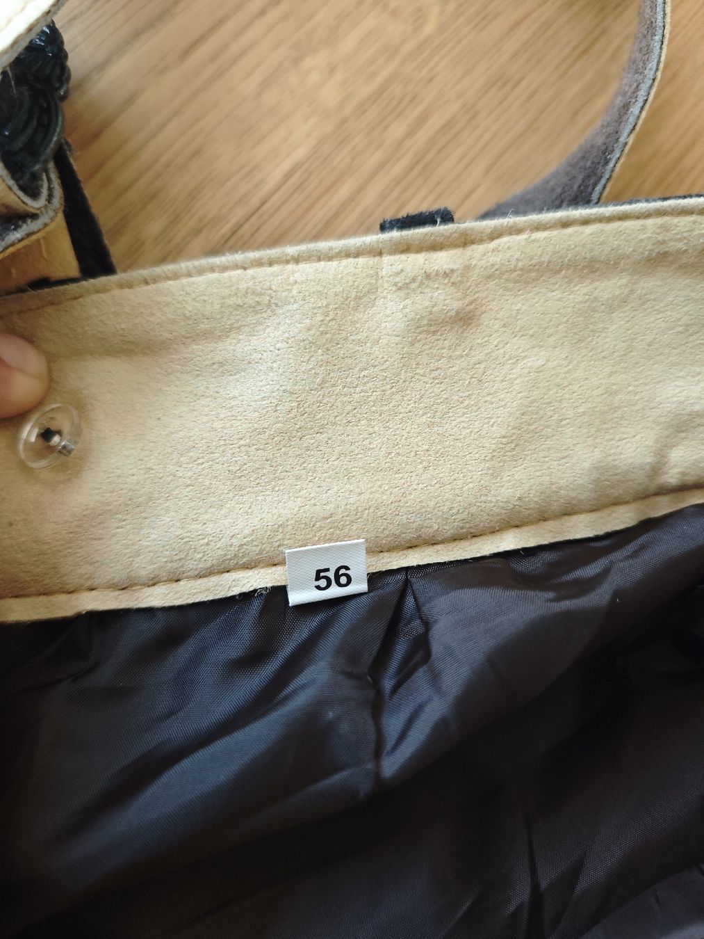 Pantaloni: Lederhosen Grösse 56 – Usato da Zürich venduto da joel.1988 3