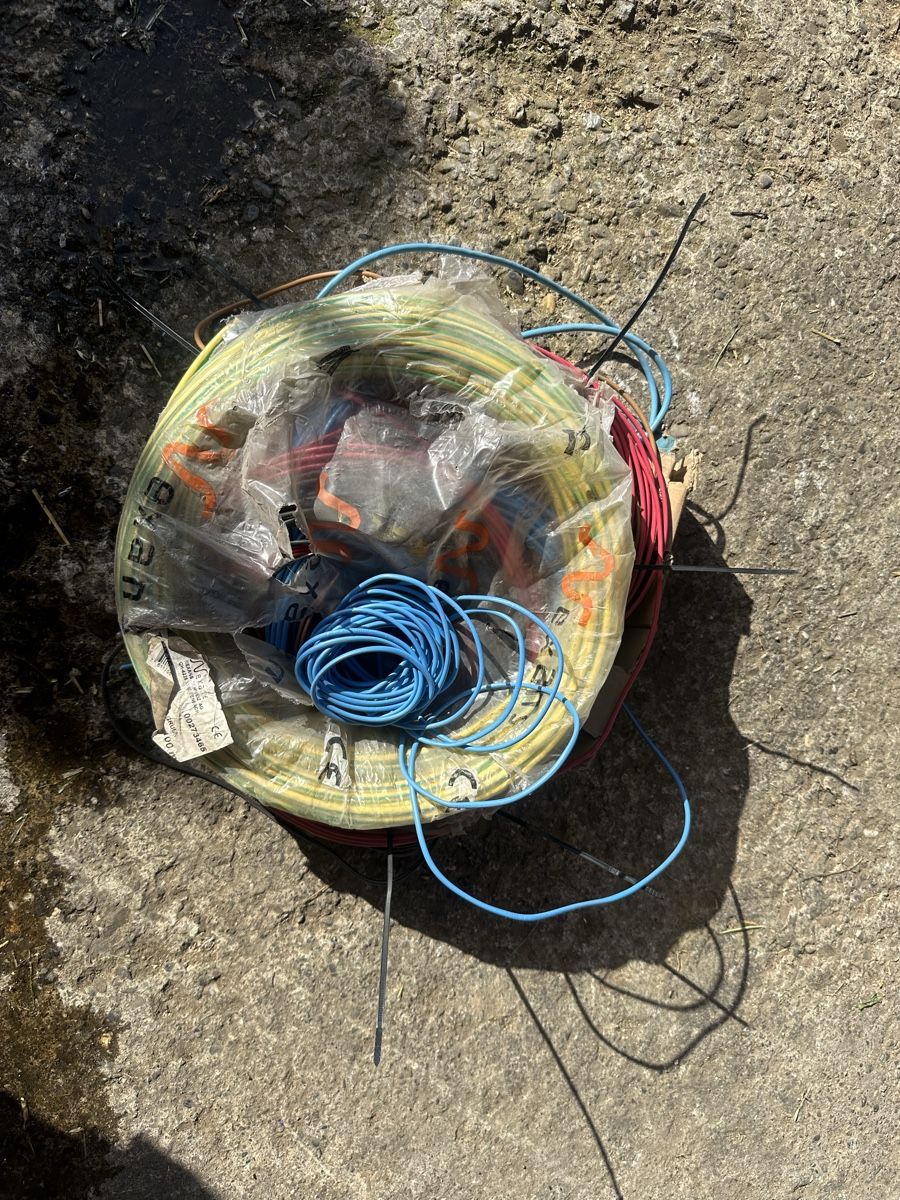Kabel: Diverse Elektrokabel – Neu (gemäss Beschreibung) aus Schongau von Steyr8320 1