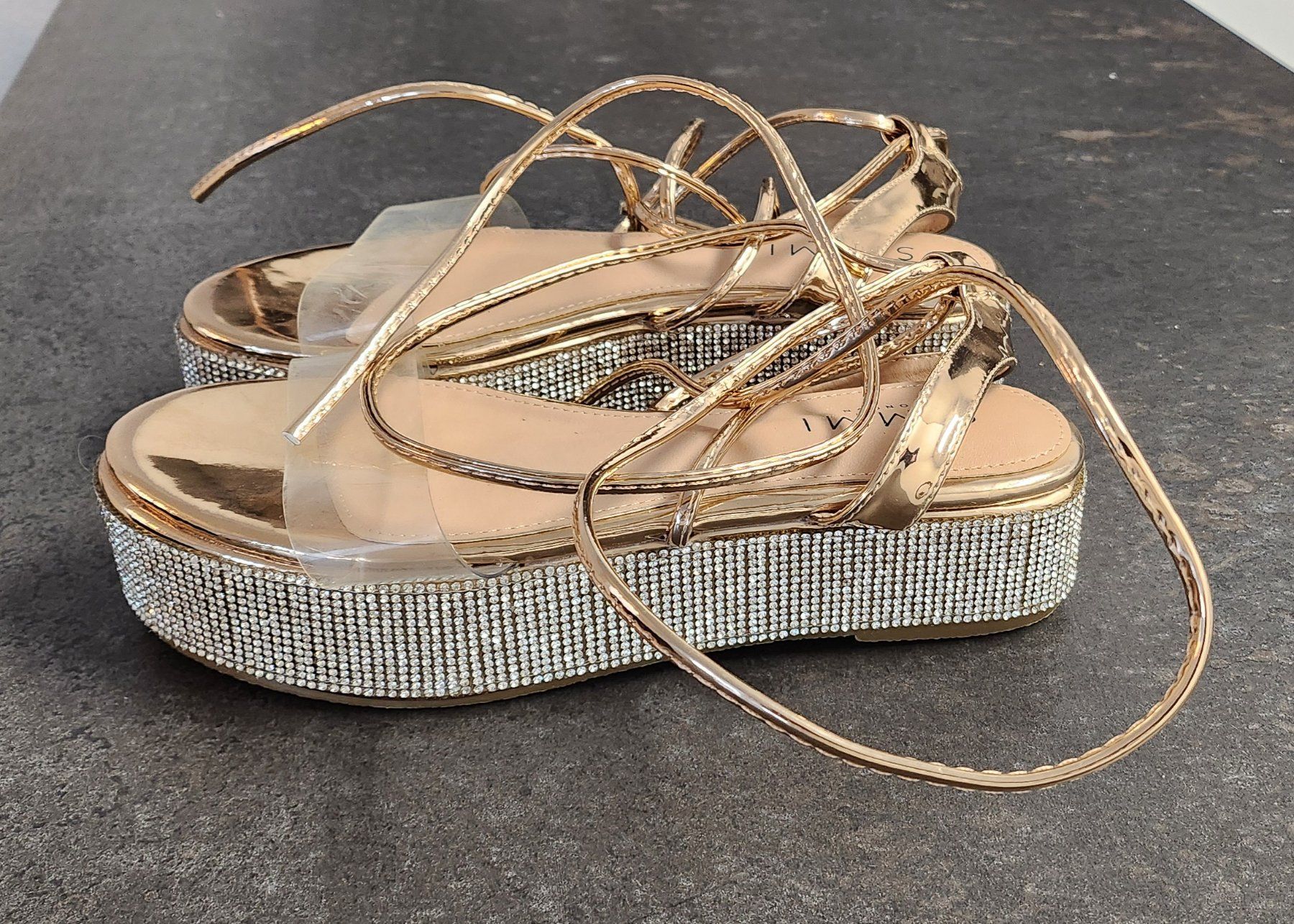 Scarpe da donna: Sandalen – Usato da Mägenwil venduto da Lea.SN 1
