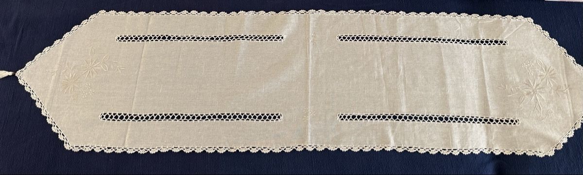 Altra biancheria da tavola: Tischläufer – Nuovo (secondo la descrizione) da Murten venduto da butzli010
