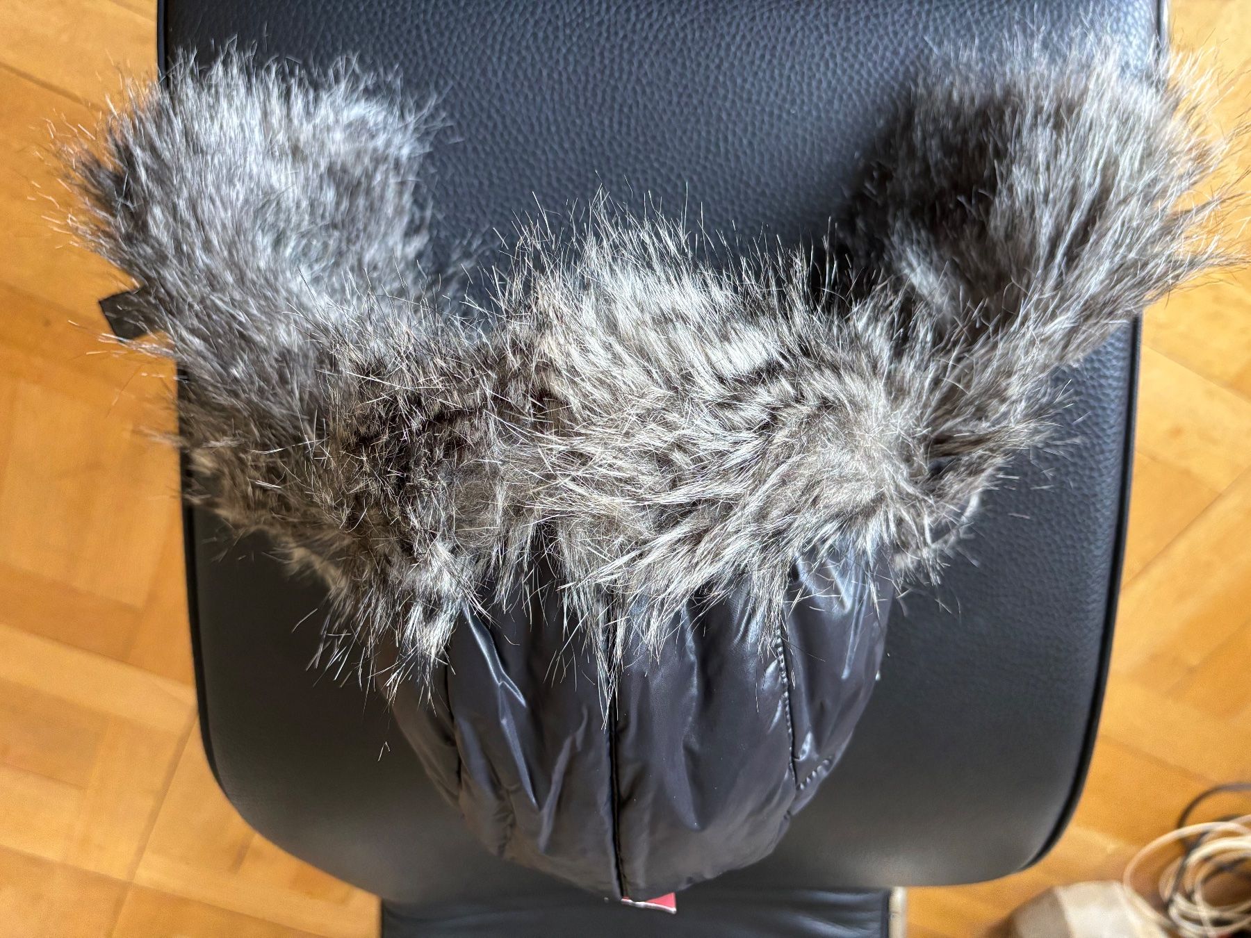 Copricapi, berretti & cappellini: Chapka neuve Lhotse 8518m référence Kleopatra – Nuovo e nell'imballaggio originale da Montreux venduto da elo_c6bf 2