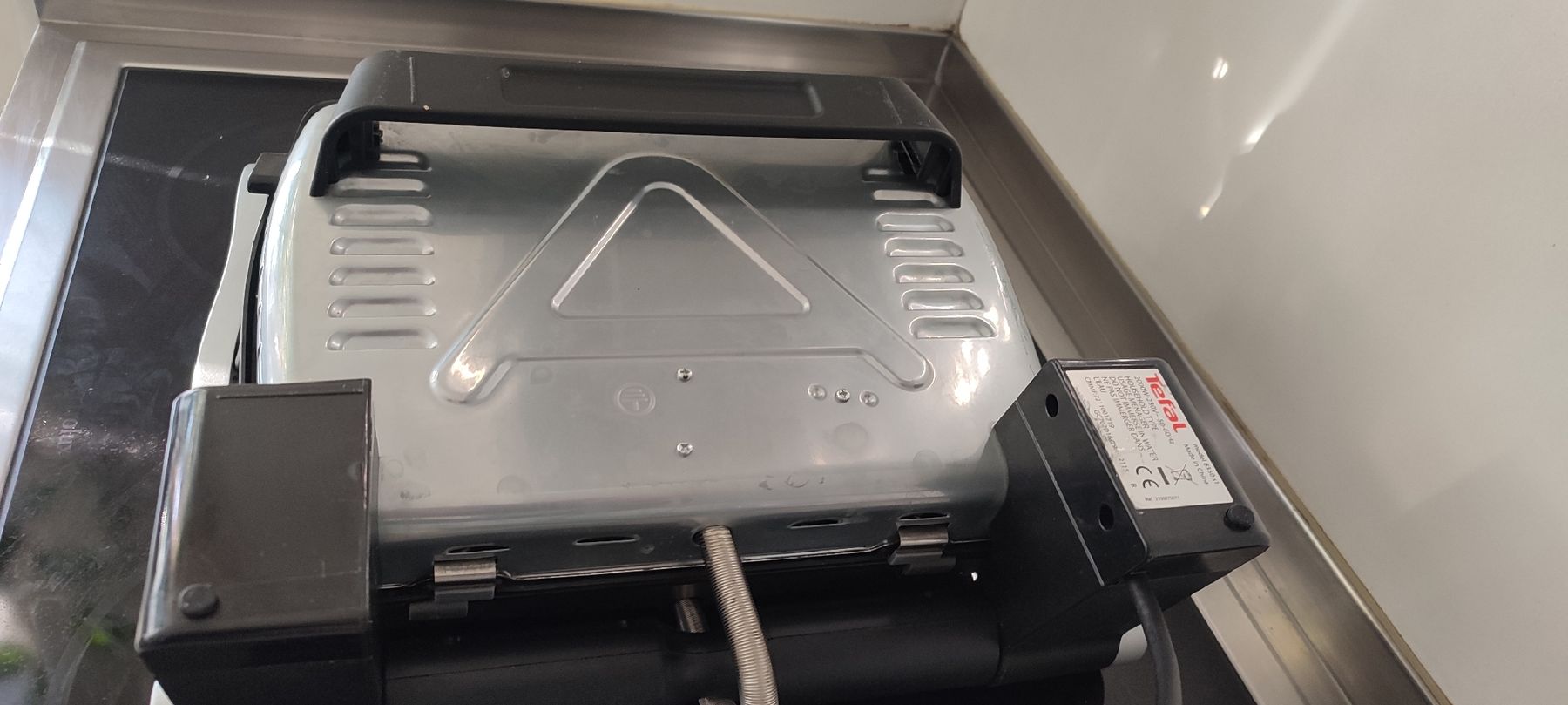 Tefal Elettrodomestici da cucina: Tefal Optigrill, wenig gebraucht, super Zustand – Usato da Biel/Bienne venduto da ruggi03 1
