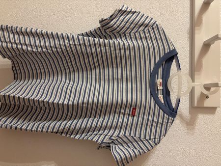 T-shirt levi’s