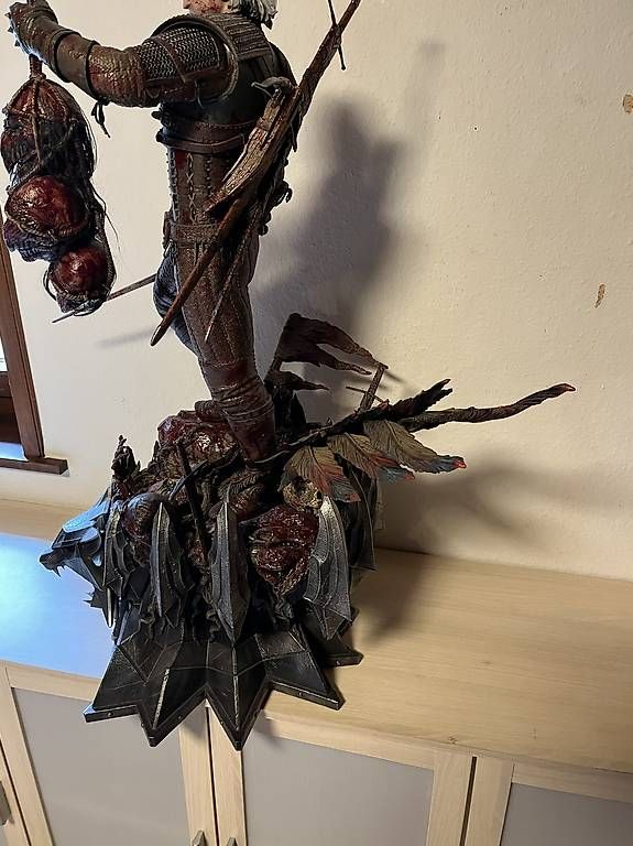 Statuette: GERALT BATTLE DAMAGE VERSION 1/3 - PRIME ONE STUDIO – Usato da Blonay venduto da rou_vr7k 4