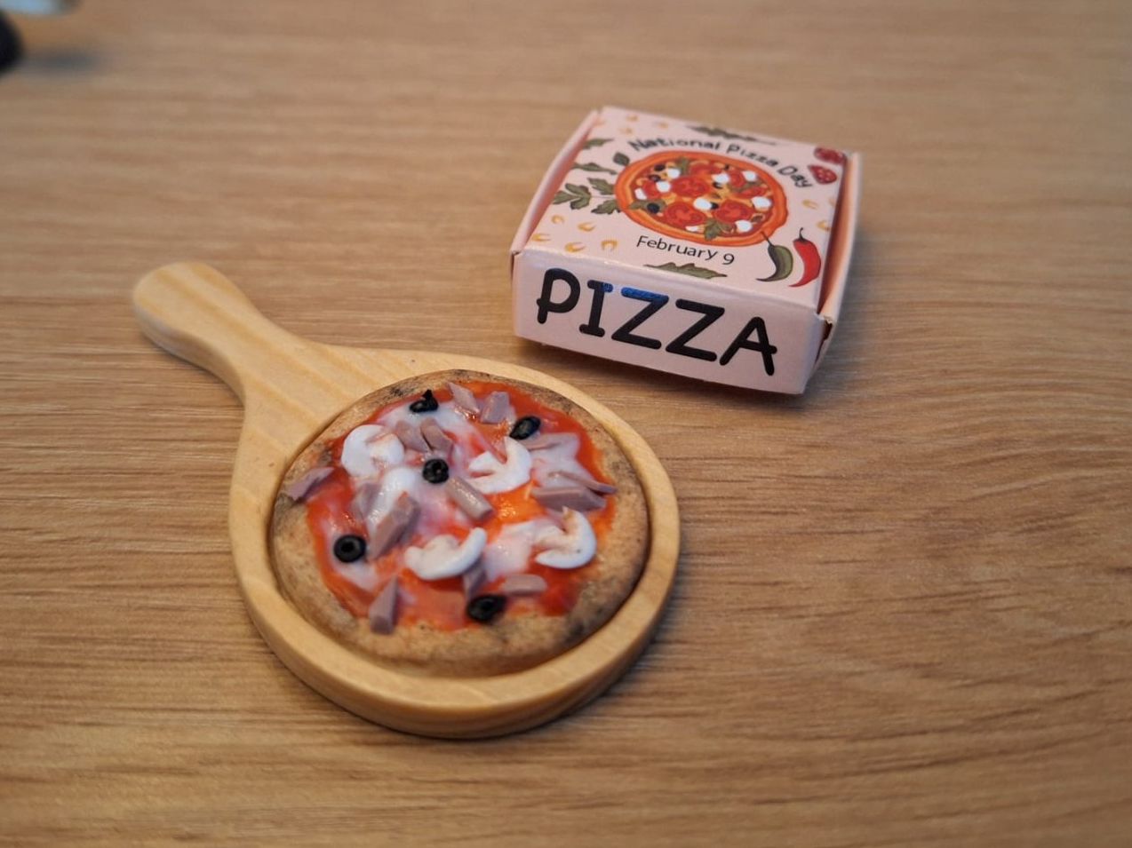 Case e mobili per bambole: Handmade Pizza, Schinken Champignon oliven – Nuovo (secondo la descrizione) da Zürich venduto da HandmadeTinyFood 4