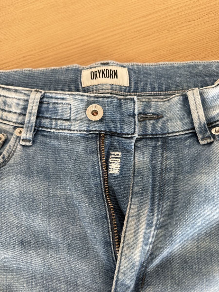 Drykorn Jeans: Drykorn Jeans FLAWN GR 27 – Usato da St. Gallen venduto da Frickmoser 3