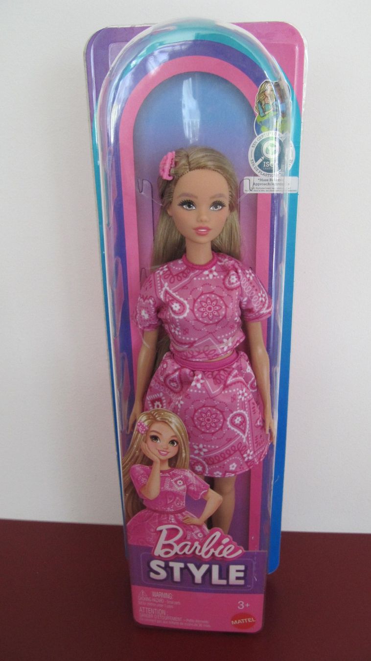 Bambole: Barbie - STYLE - Puppe – Nuovo e nell'imballaggio originale da Brunnen venduto da Kiwiland1
