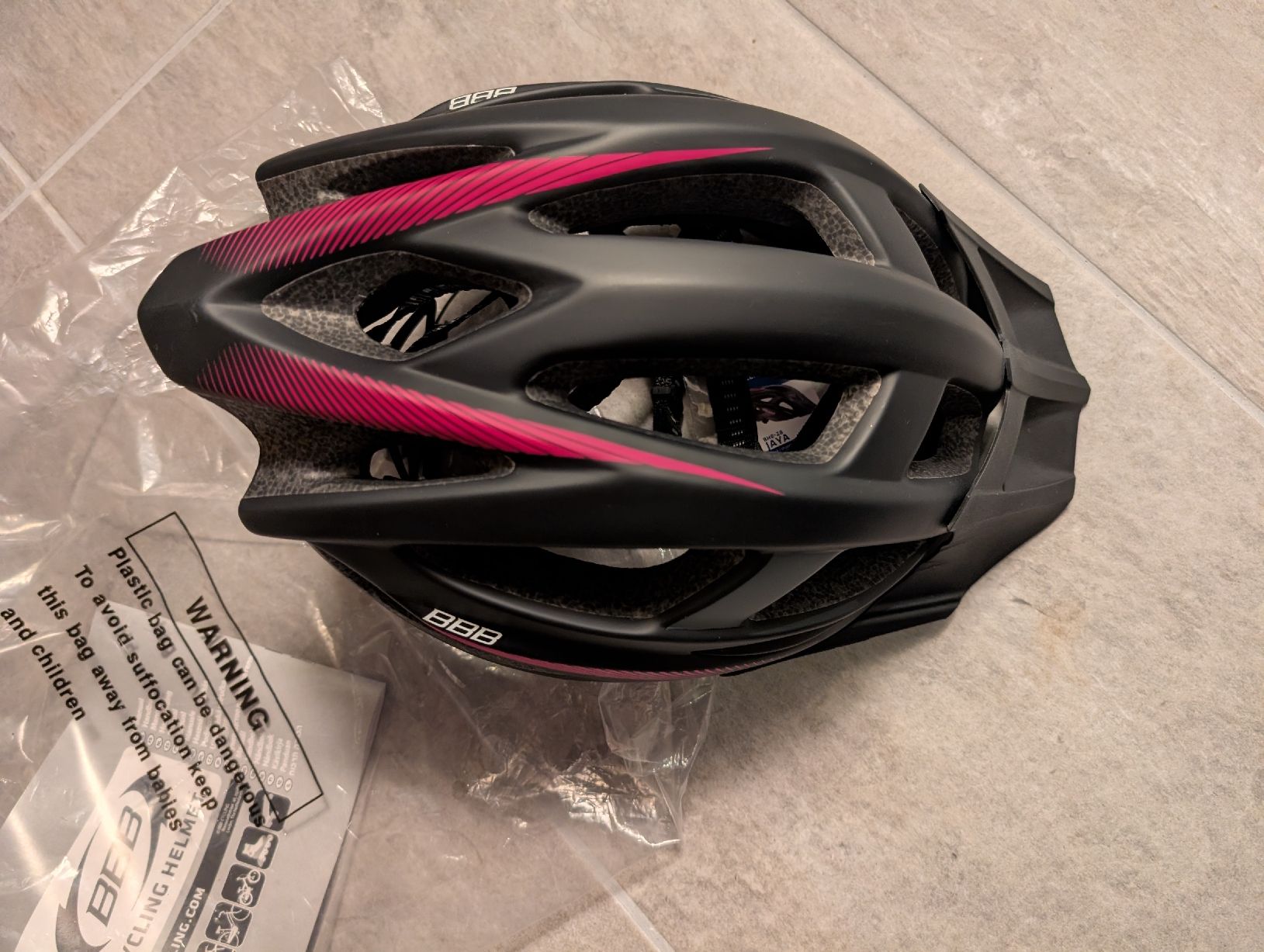 Casques: Velohlem  neu ungebraucht – Neuf avec emballage d'origine à Pratteln par mauu