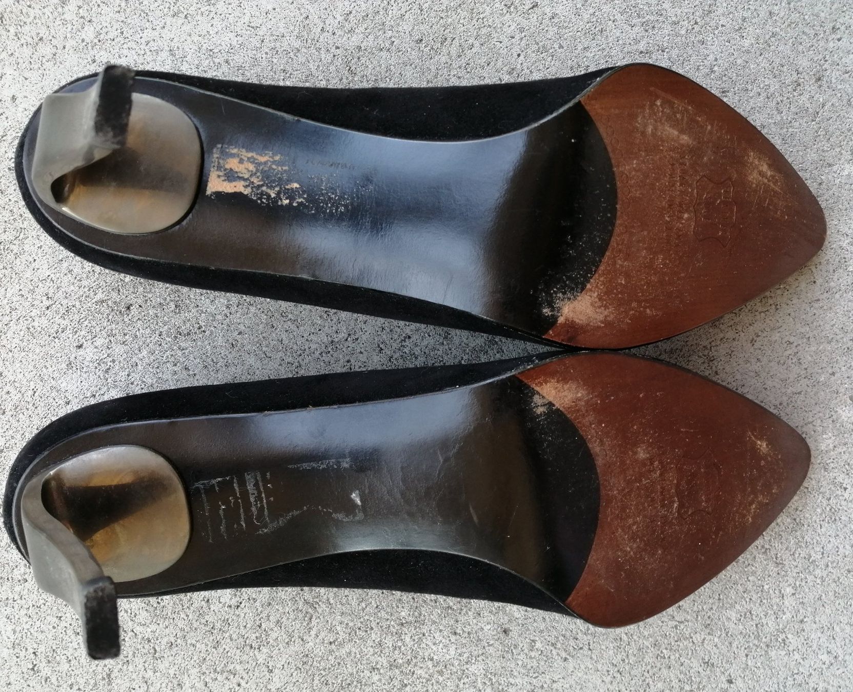 Stuart Weitzman Scarpe da donna: Pumps Stuart Weitzman, Wildleder, Schwarz, Grösse  40 1/2 – Usato da Schaffhausen venduto da Domifran 2