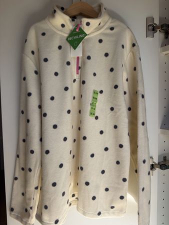 Fleece Pullover Polka Dot Cream New Size 13-14 Years