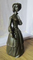 Wunderschöne Tischglocke Lady oder Dame Bronze ca. 13,8 cm