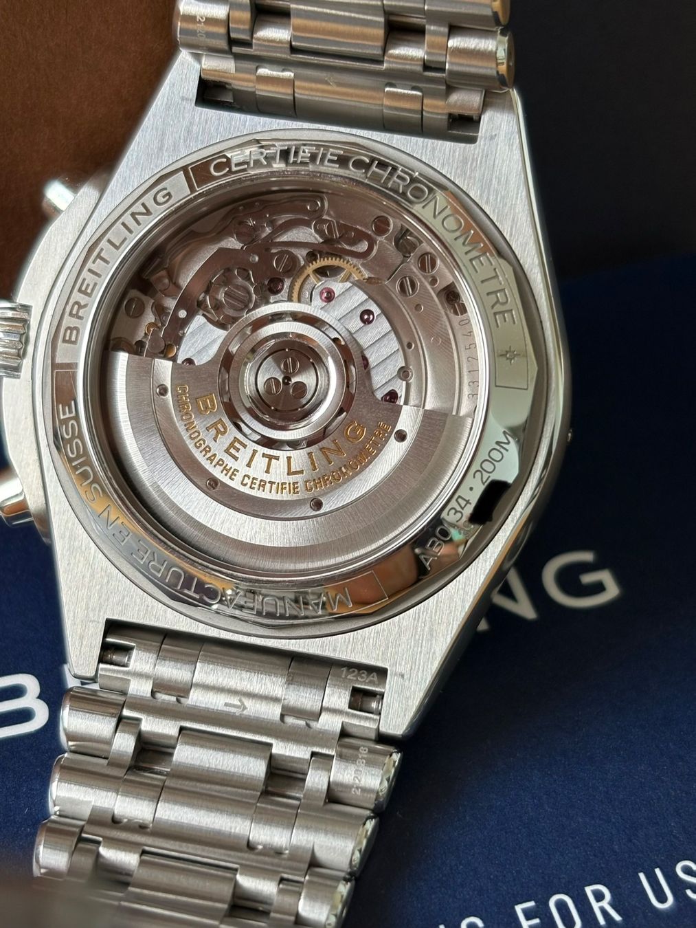 Breitling Orologi: BREITLING Chronomat B01 42 Panda Dial Fullset – Usato da Birsfelden venduto da Mynos 2