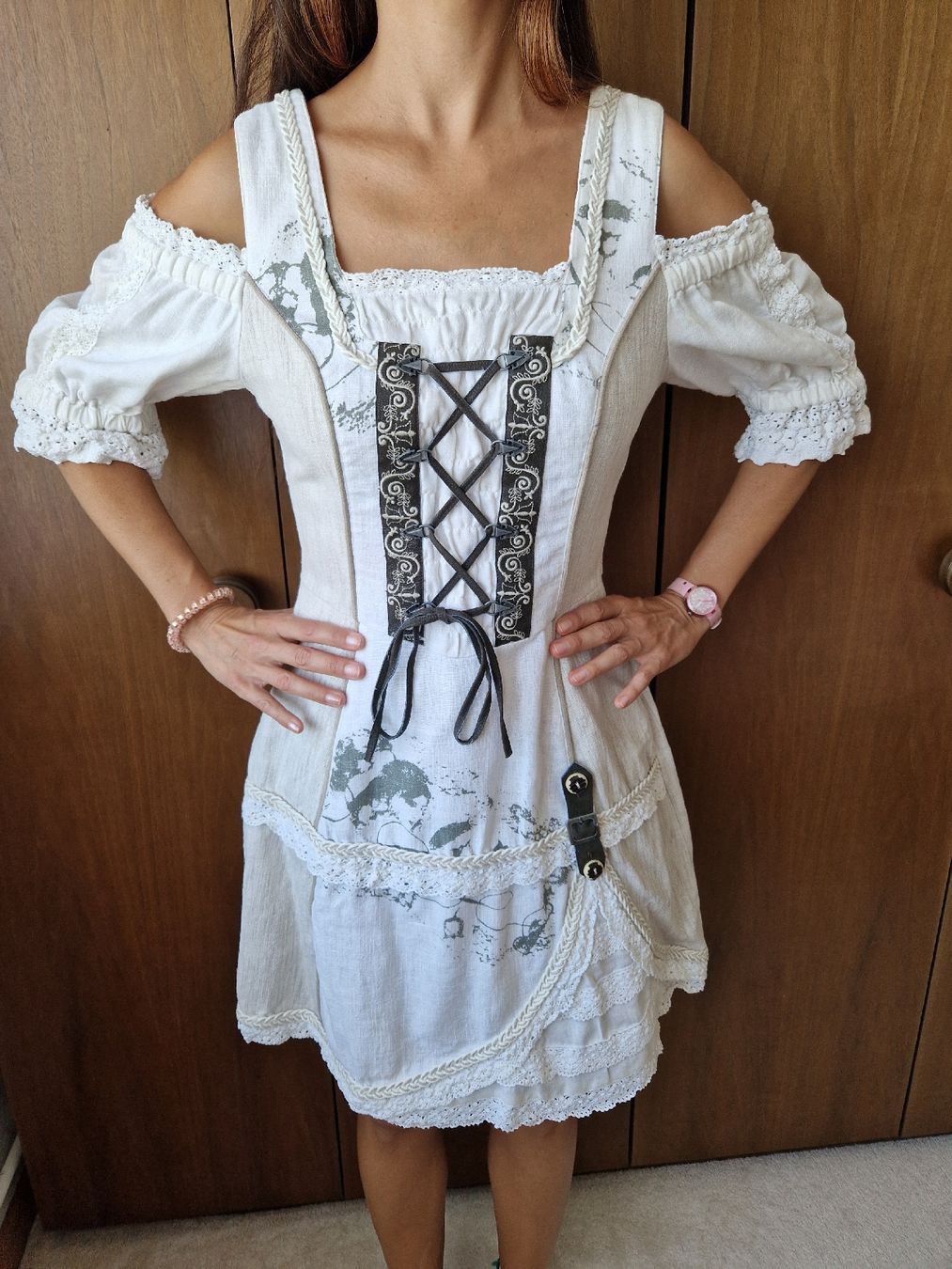 Vestiti: Hochwertiges Dirndl in Gr. 38 – Usato da Zürich venduto da hogerseppvreni