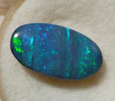 Boulder-Opal oval