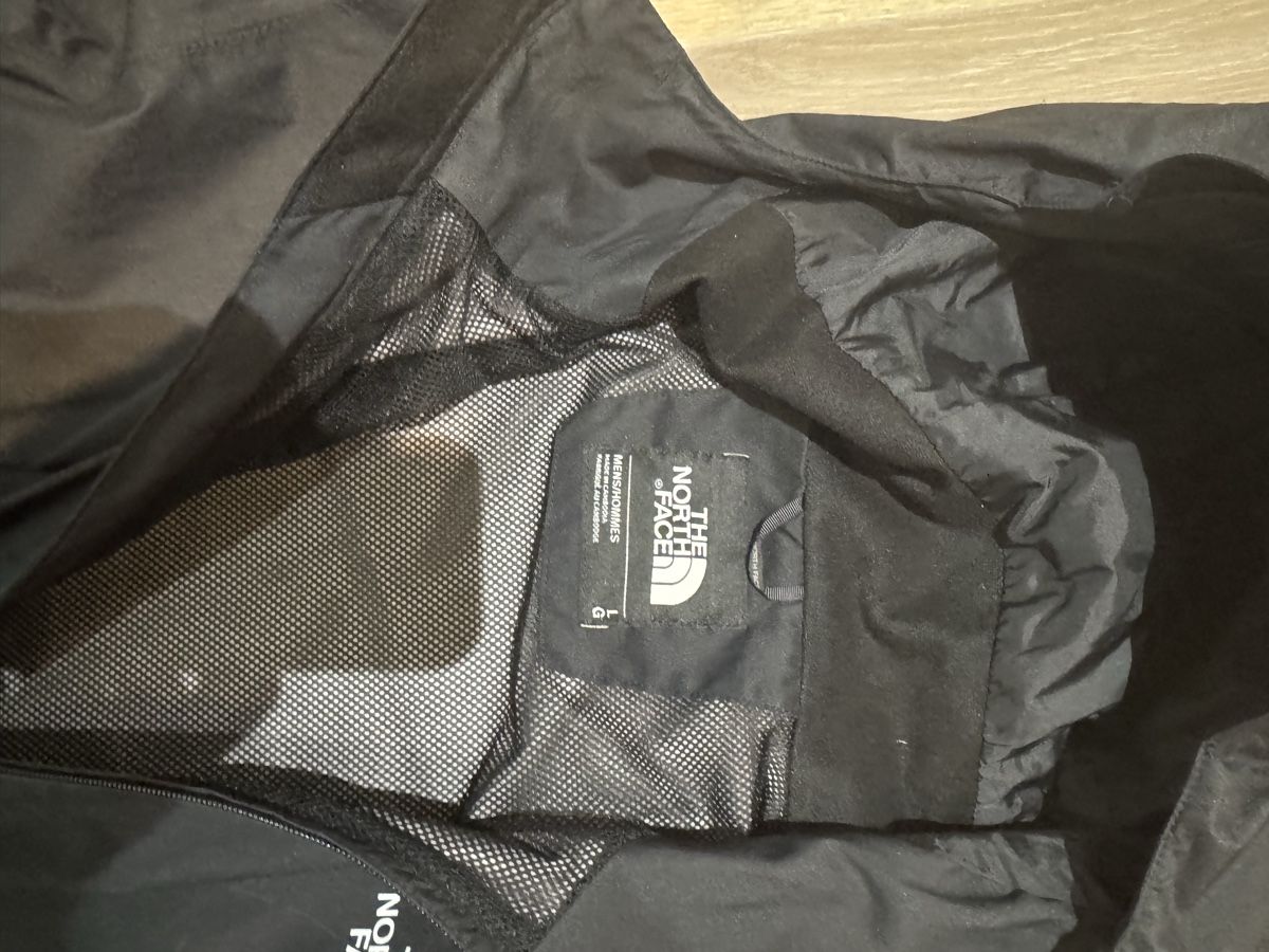 North Face Giacche: North Face Jacke L – Usato da Winterthur venduto da Baggio2 1