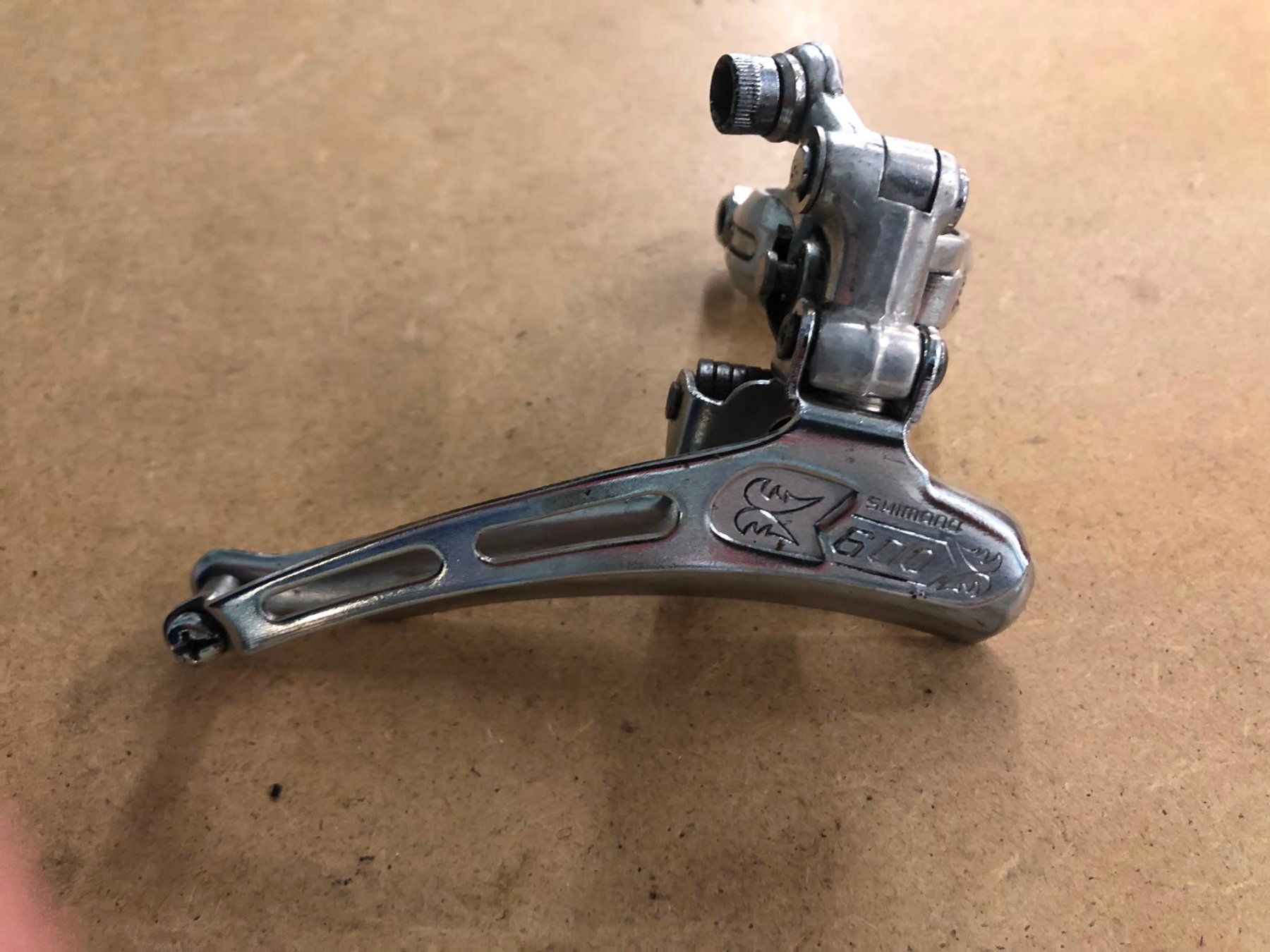 Shimano Pezzi di ricambio: Umwerfer Shimano 600EX Arabesque FD-6200 – Usato da Zürich venduto da Pat_ina