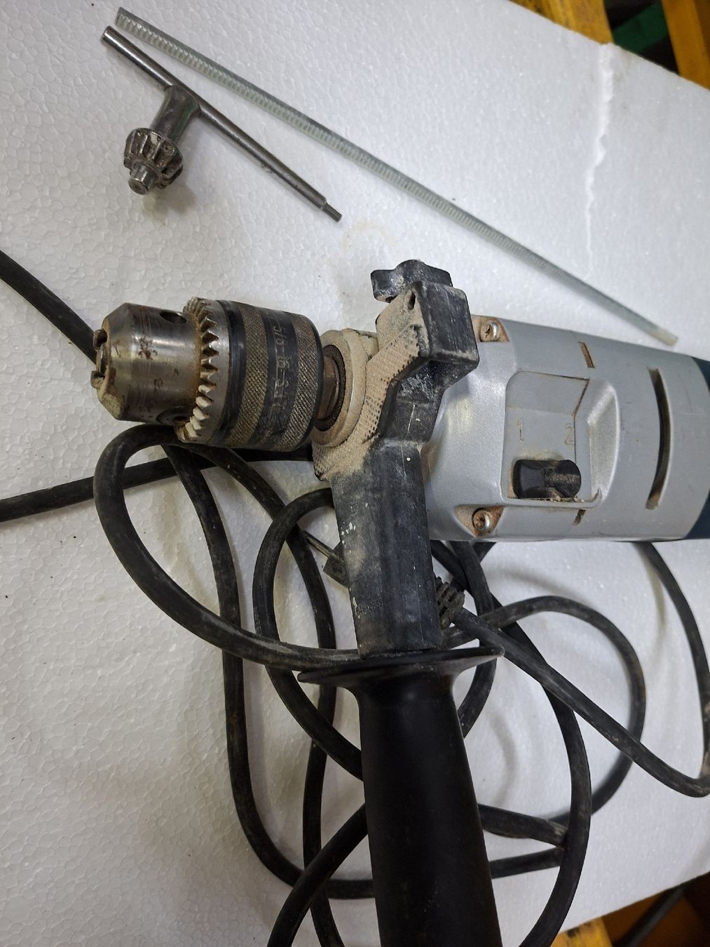 Bosch Trapani: Bosch Schlagbohrmaschine GSB 90-2 E - Robust  – Usato da Grossdietwil venduto da mahsoumi 4