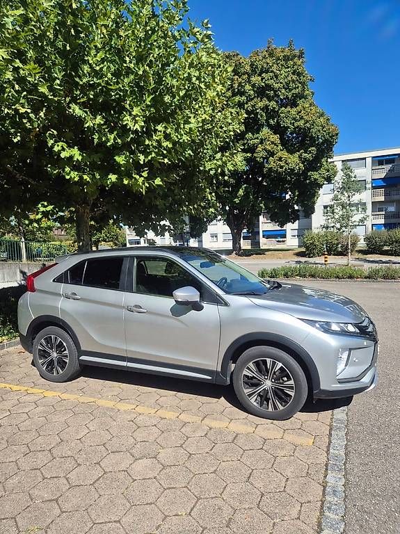 Automobili: Mitsubishi Eclipse Cross 1.5 Turbo 4WD – Usato da Oberentfelden venduto da zeely 2