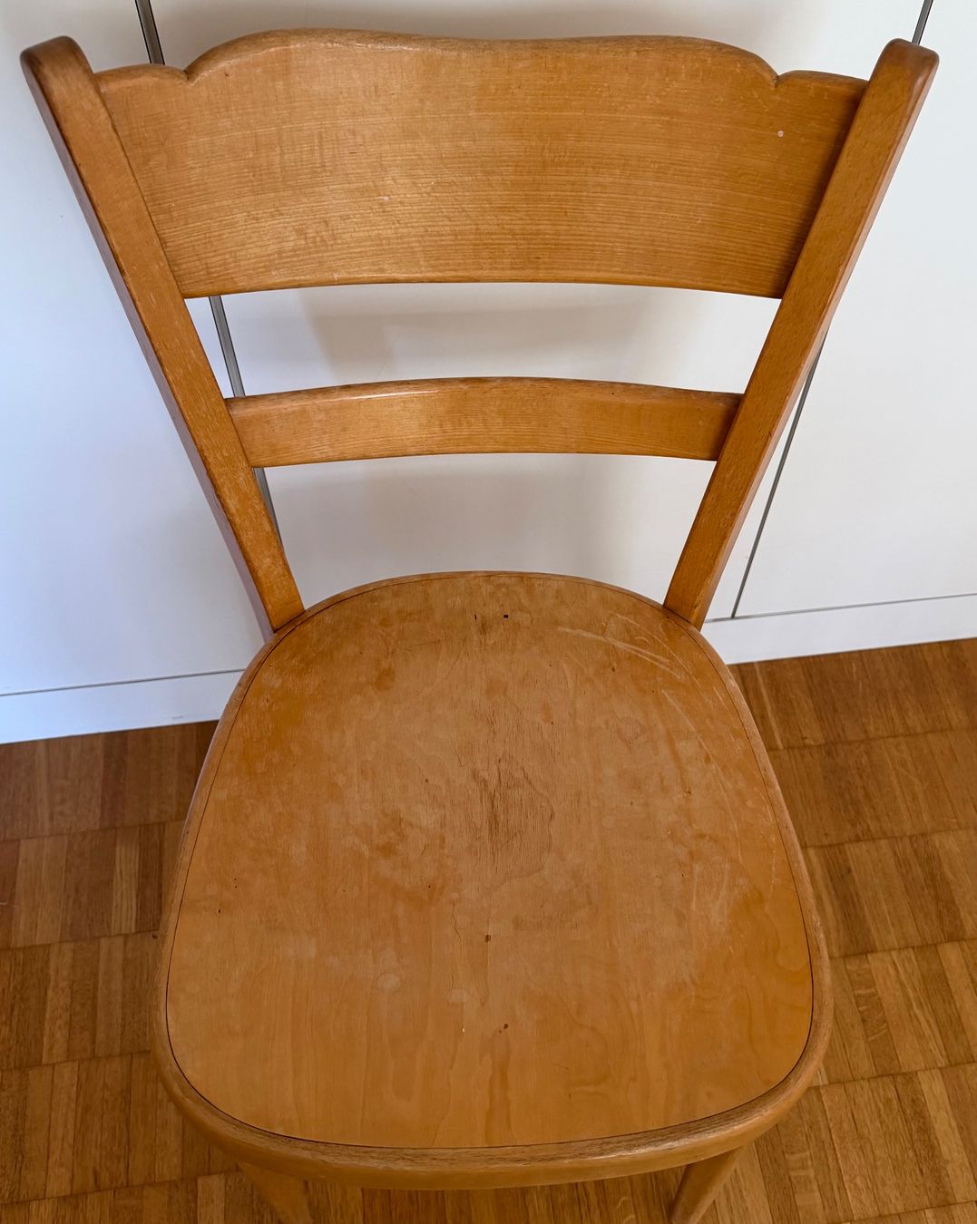 Chaises: Holzstuhl Marke Klingnau – D'occasion à Adliswil par fitzcarraldo 1