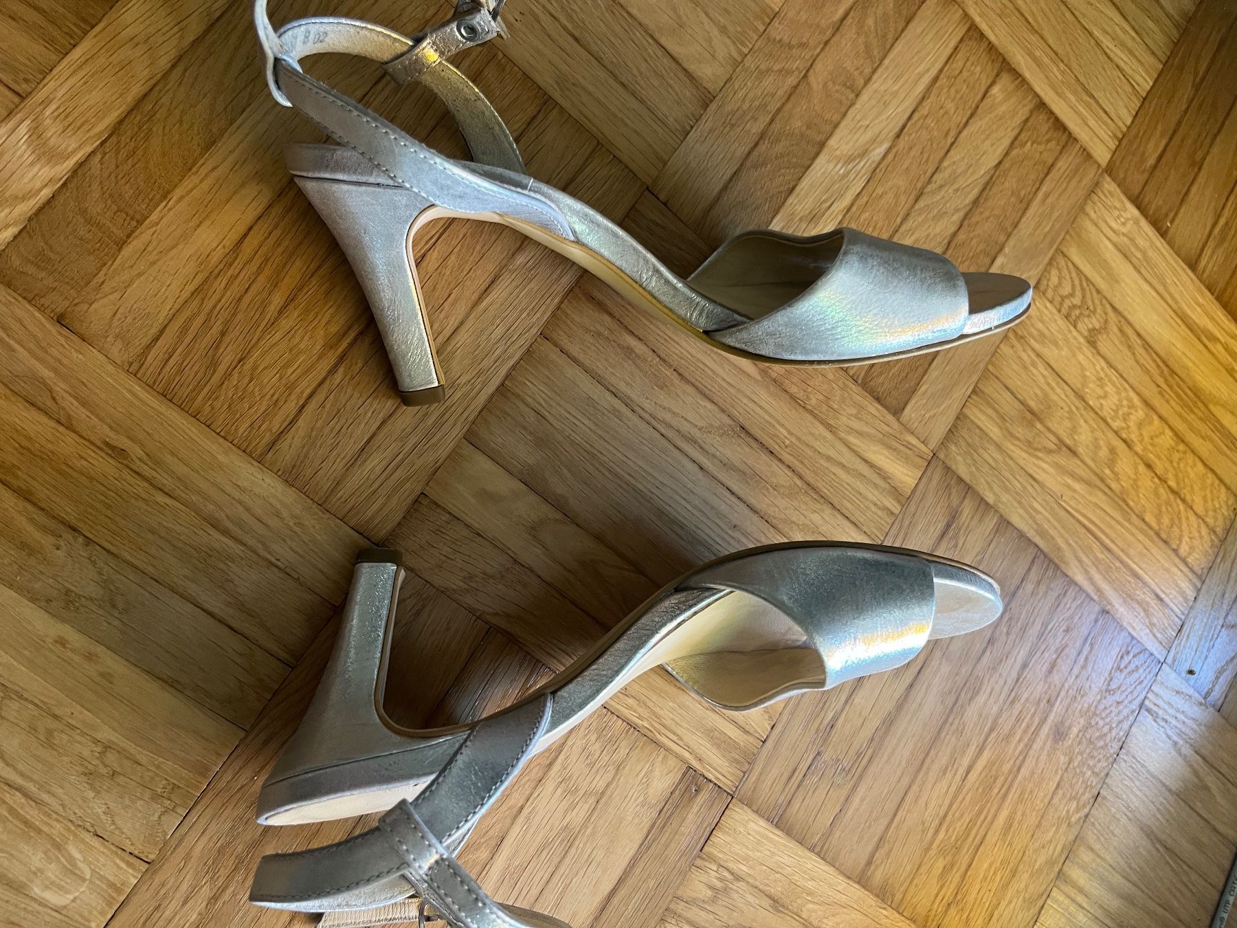 Scarpe da donna: ELEGANTES Paul Green Sandale Gr. 37.5 / 4.5 – Usato da Dübendorf venduto da NissanCC 2