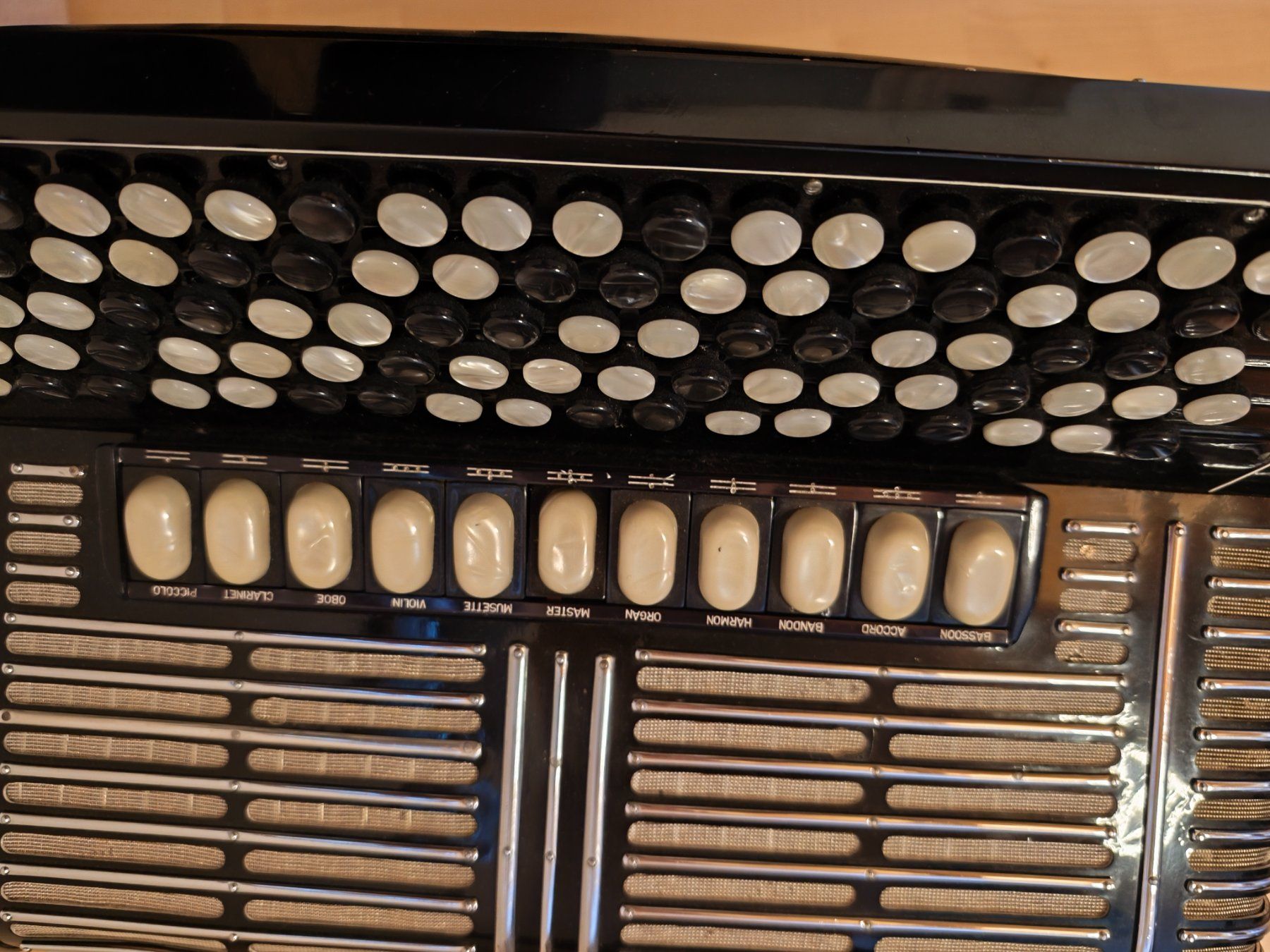Hohner Strumenti musicali: Hohner MIII Handorgel B-Griff – Usato da Wiesenberg venduto da LED88 2
