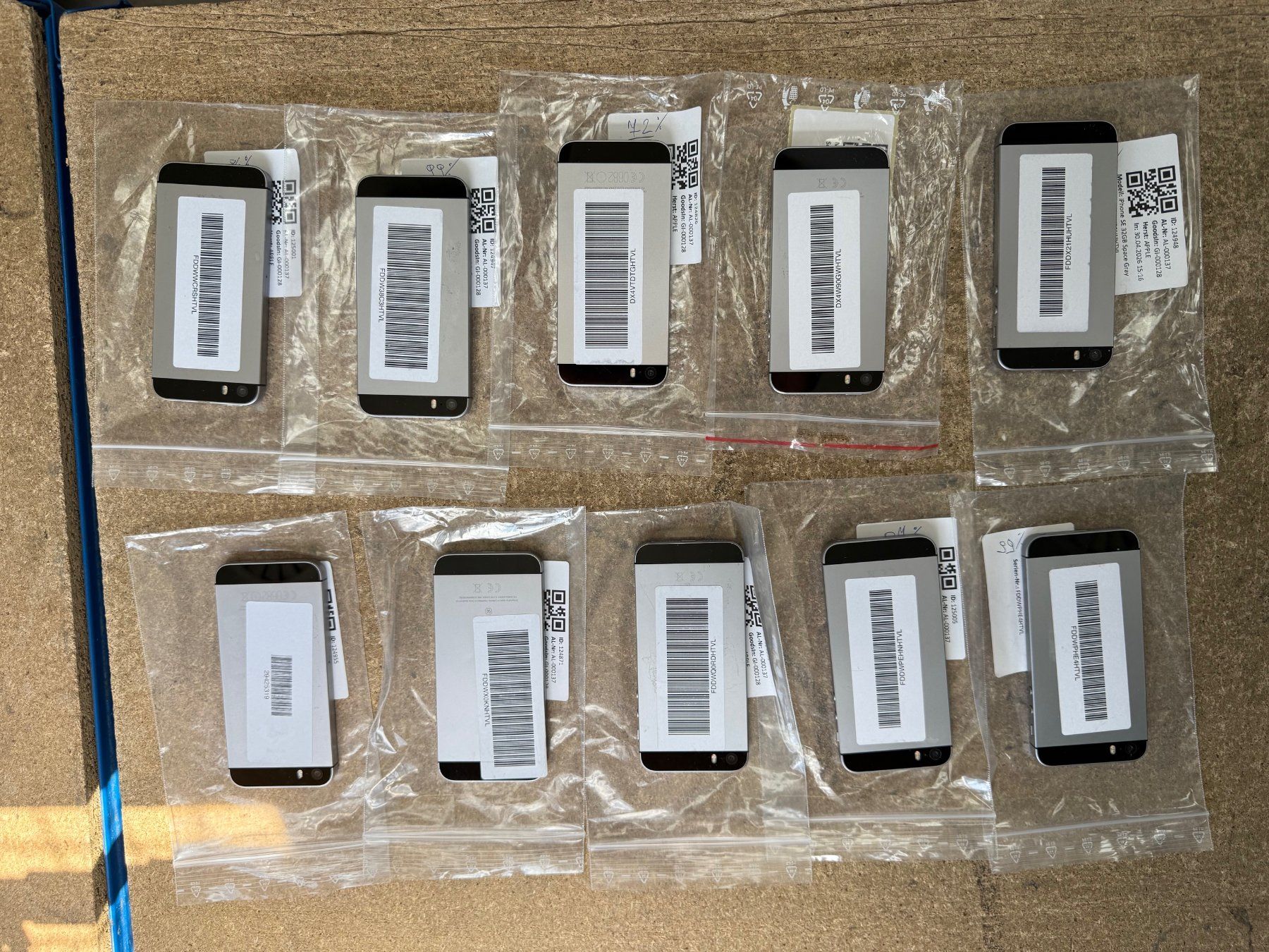 Apple Handys / Smartphones: 1276x iPhone SE / 5 / 5c / 6 / 6s – Gebraucht aus Ried (Muotathal) von tz2_zfk6 5
