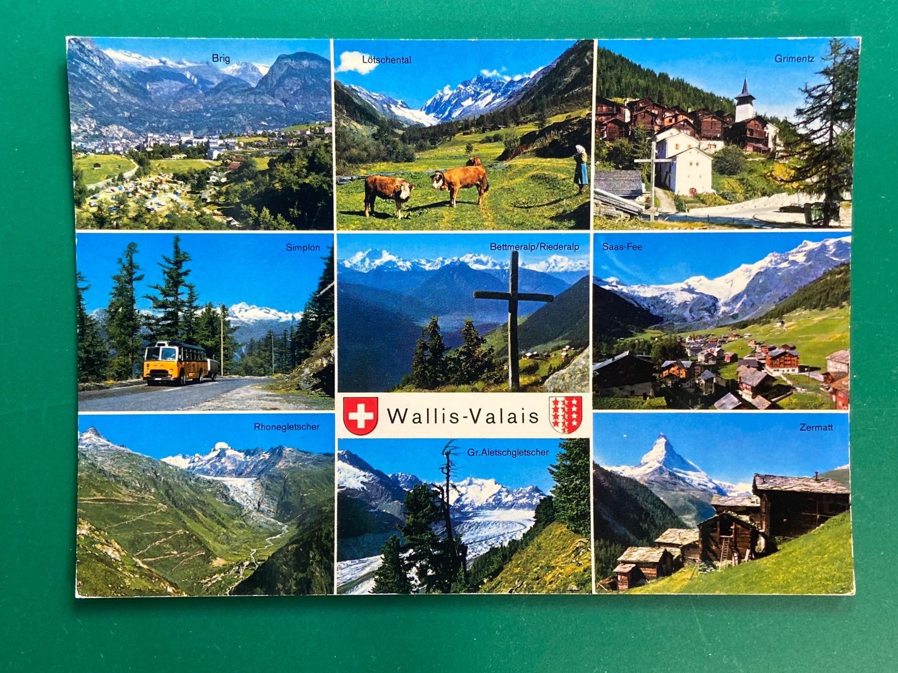 Cartes postales: Wallis - Valais - 9 Ansichten – D'occasion à Steg VS par danwer74