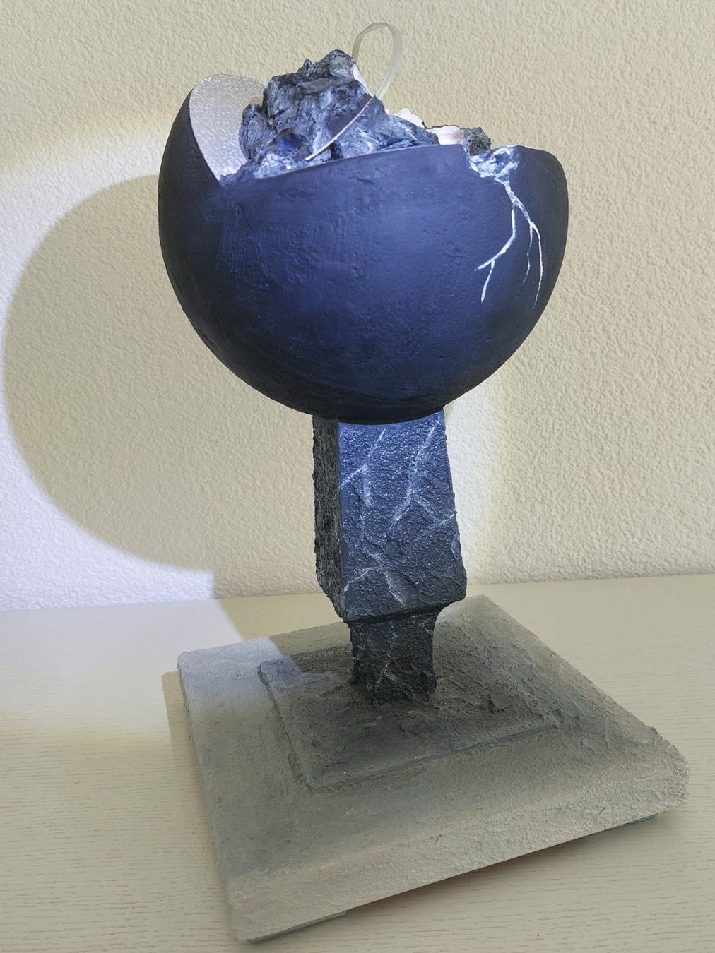 Sculture & Statue: Skulptur Handarbeit mit einer Geode( Bergkristall) – Usato da Zürich venduto da ChiaraCindyLou 1