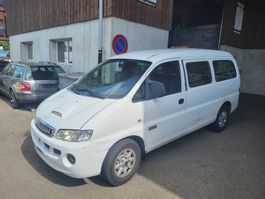 Hyundai H-1
