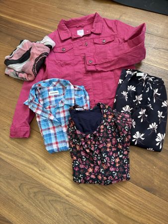 Sommerliches Kleiderpaket für Damen, Grösse 44, Top!