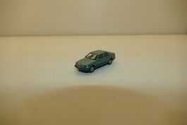 Herpa 1:87: Mercedes Benz 320E