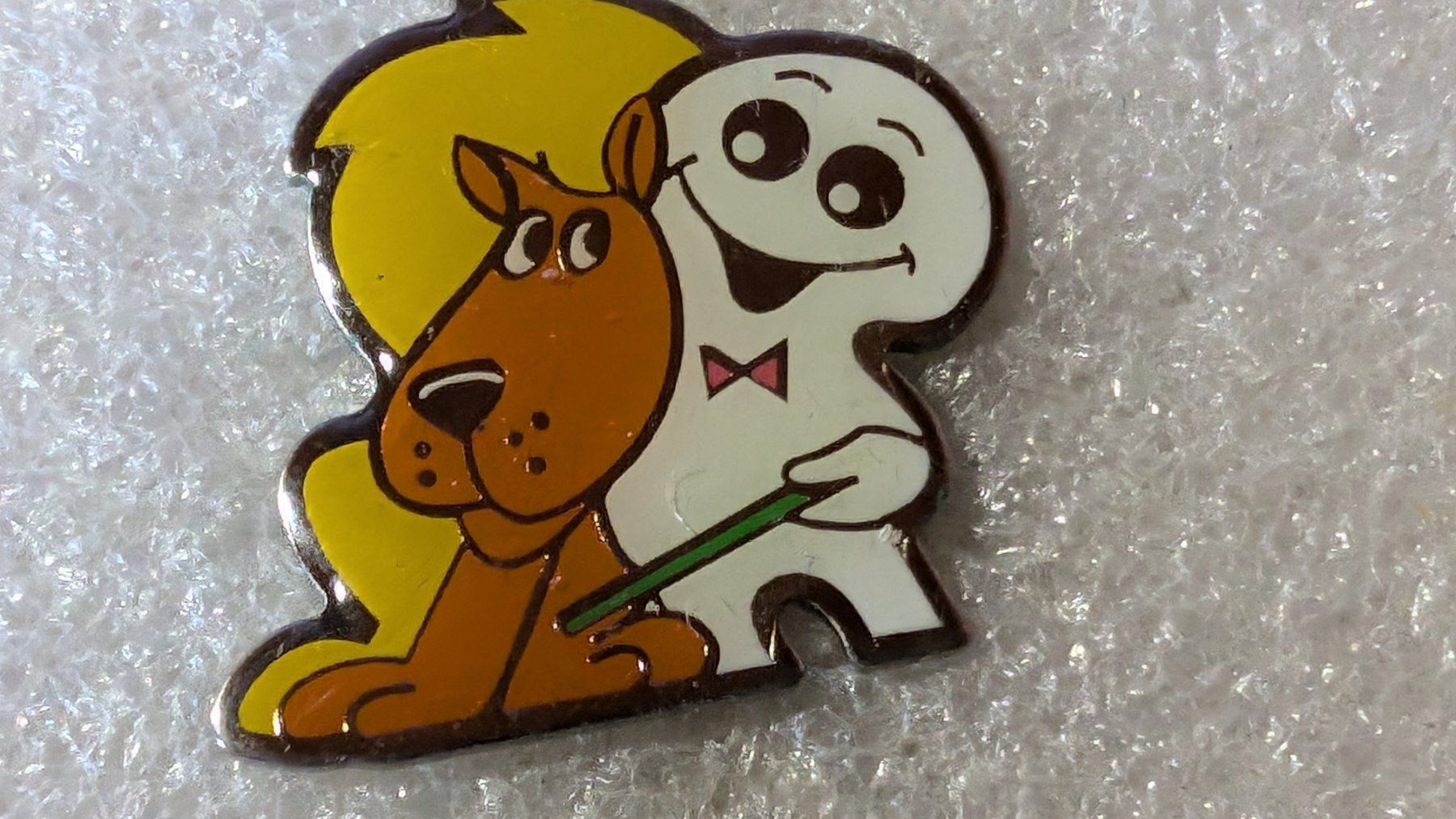 Placchette & Badge: Ansteckpin 212: Maga Bio – Usato da Oppligen venduto da Pin-Fall-Shop