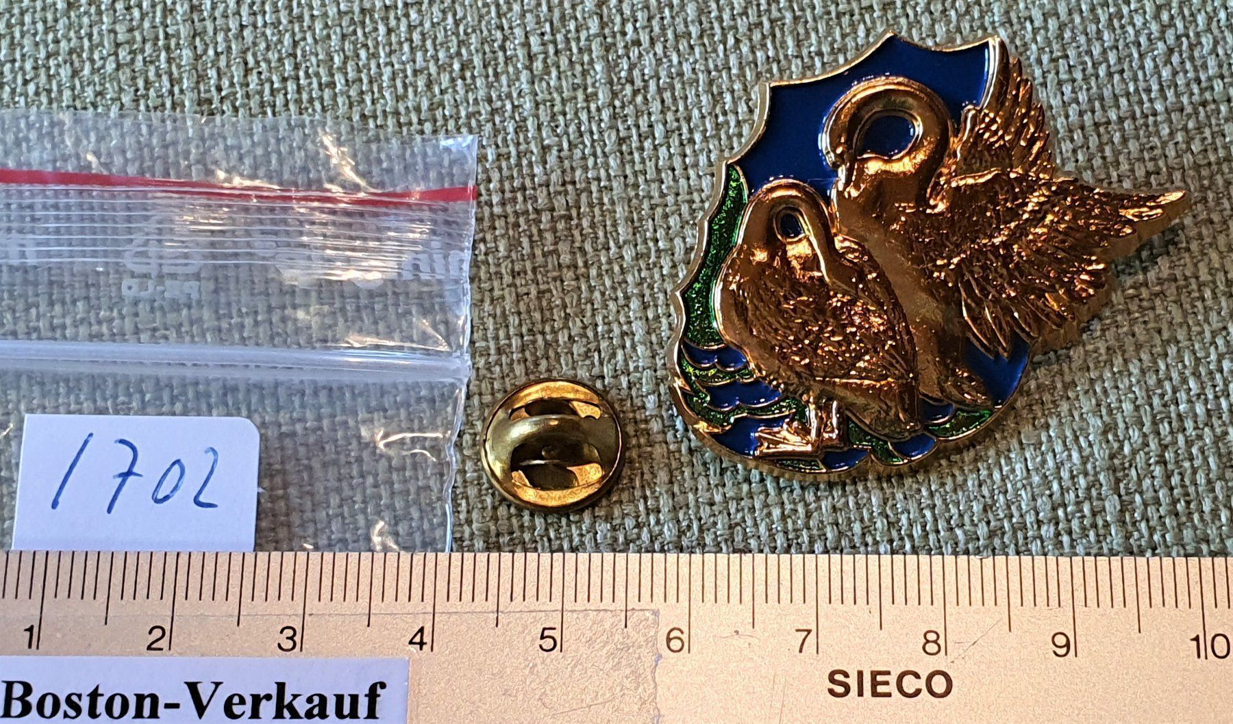 Placchette & Badge: I702  Kunst Pin Simone Erni - Les Cygnes – Usato da Reinach BL venduto da Boston-Verkauf 2