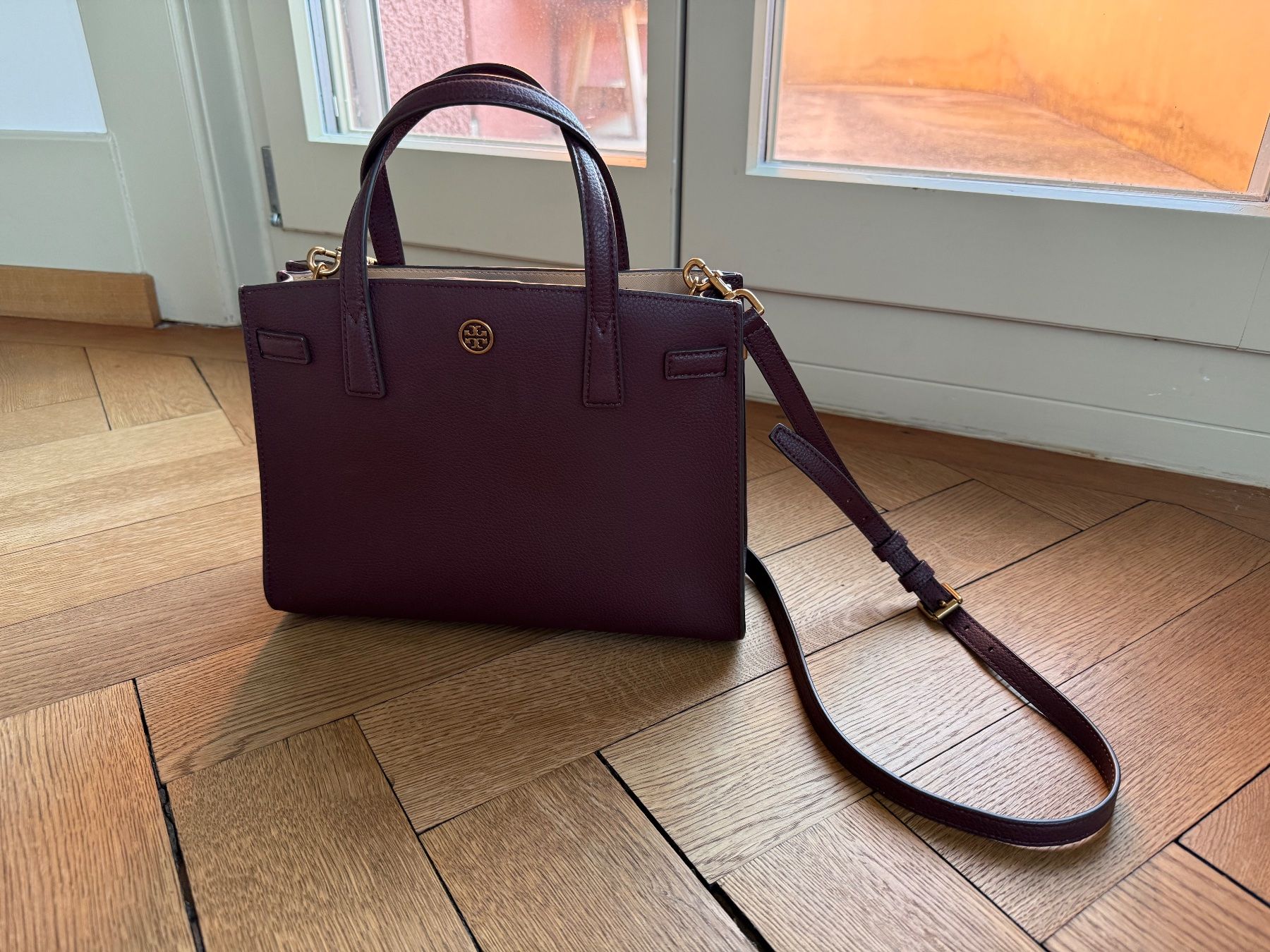 Tory Burch Borse da donna: Tory Burch Handtasche, Walker Small Satchel Bag – Nuovo (secondo la descrizione) da Bern venduto da JessyCarmen