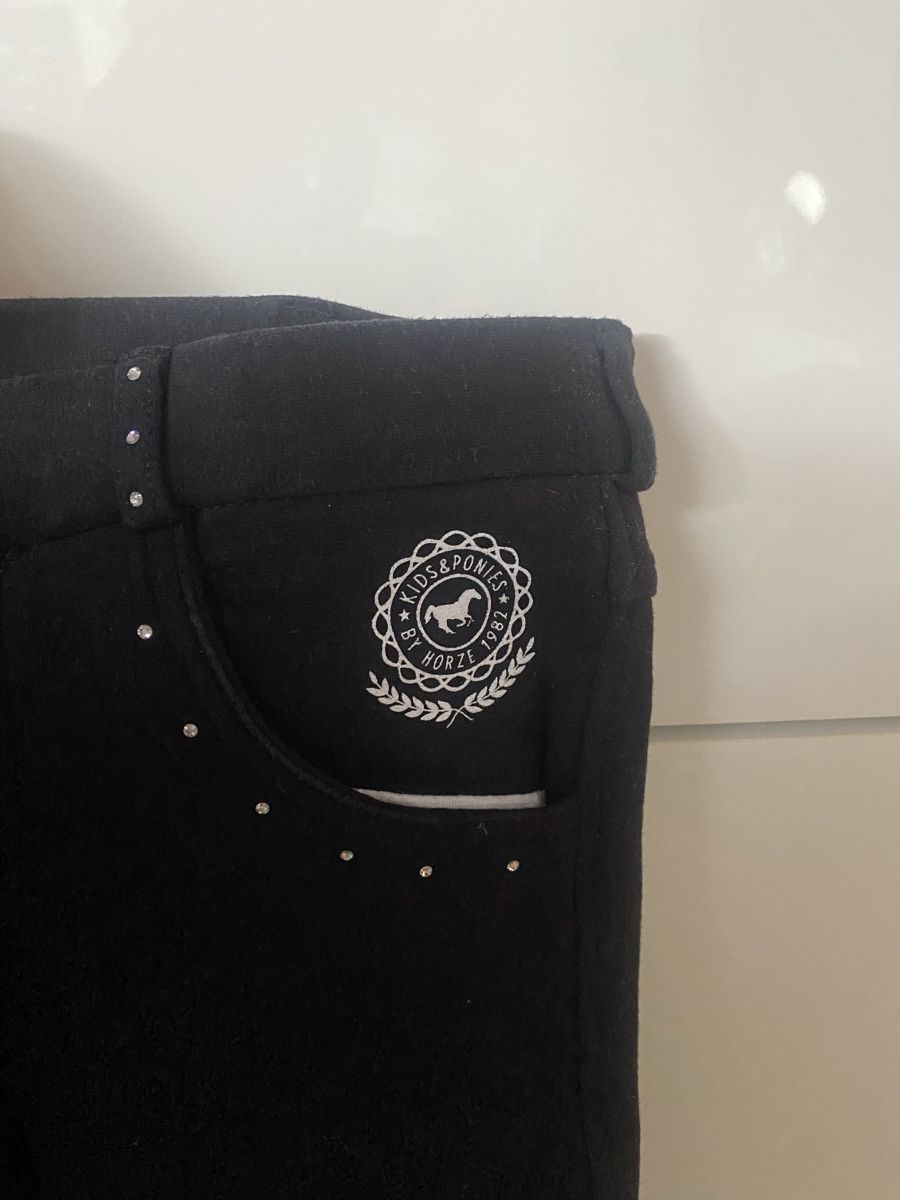 Hosen: Schwarze Reithose mit Glitzersteinen, Horze, Gr. 170 – Gebraucht aus Obfelden von andrinamariaa 1
