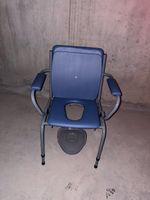 Chaise Toilette Adulte Acolchée WC Portable avec Bidet