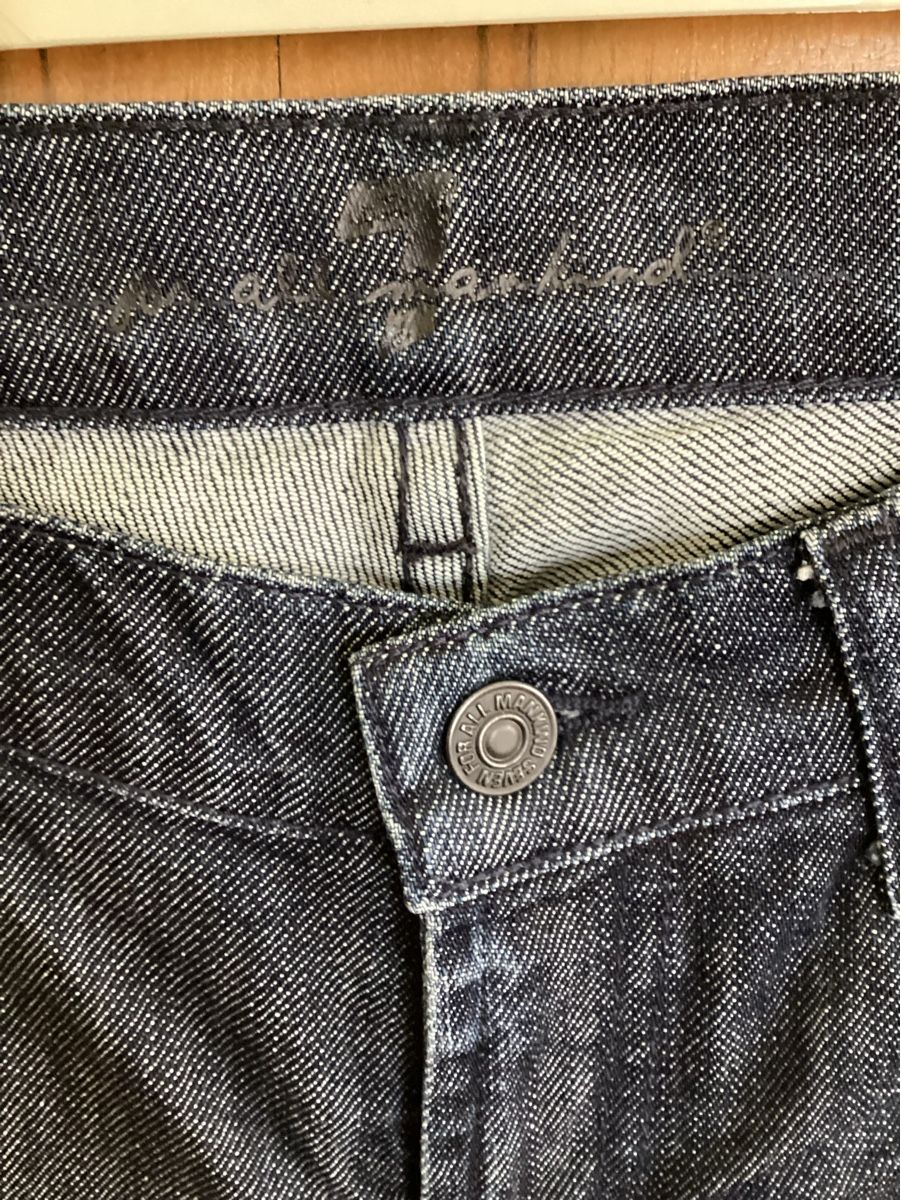 Mankind Pantaloni: 7 for all mankind, Caprihose, Gr. 29 – Usato da Salenstein venduto da Esprit57 1