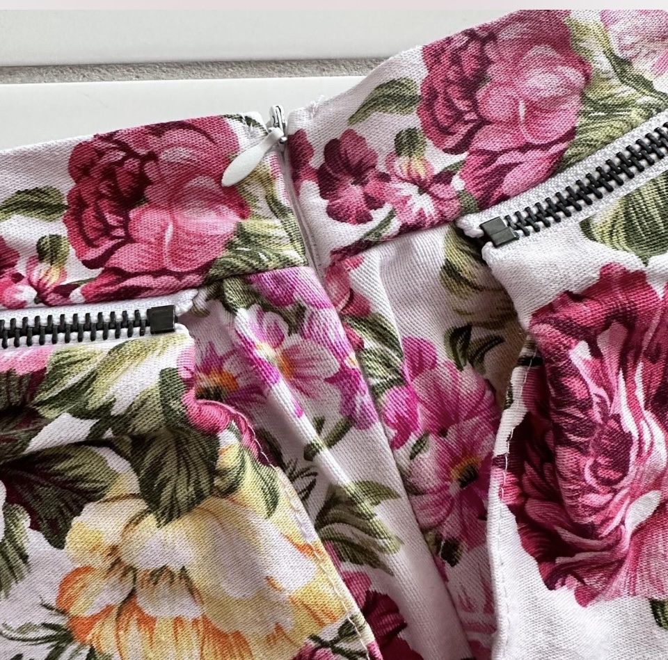 Röcke: Blumen Rock 🌹🌸🌺🌷 – Gebraucht aus Winterthur von nik_pr58 3