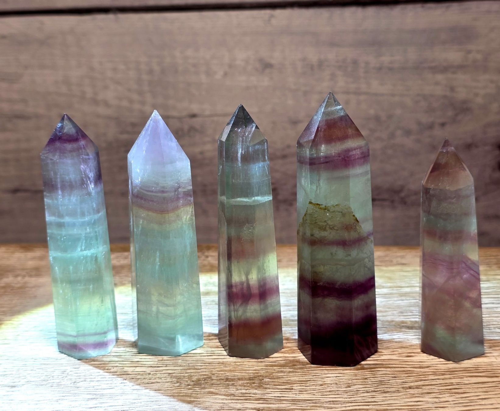 Mineralien & Heilsteine: 5 Regenbogen Fluorit Obelisken 292g – Neu und originalverpackt aus Matzingen von Shay_Crystalz 1