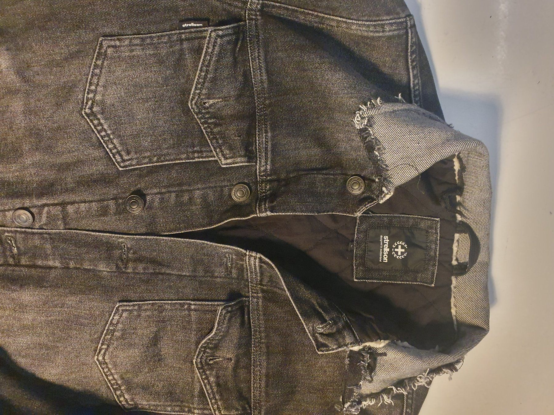 Strellson Giacche: Jeansjacke Strellson schwarz grösse L – Usato da Zürich venduto da loosebone 1
