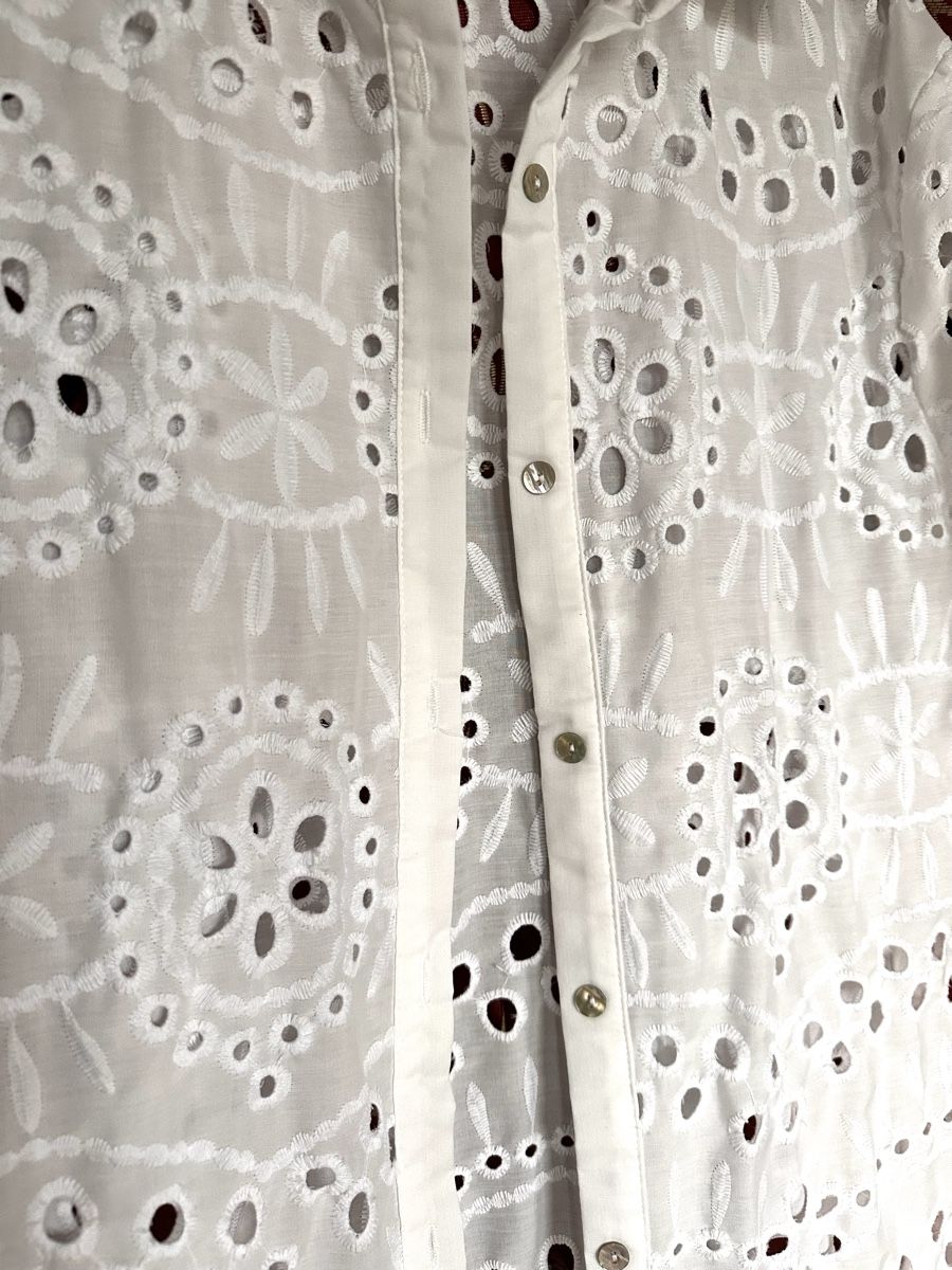 Camicette: Hemd Spitzen weiss, neu, XS/S – Nuovo (secondo la descrizione) da Zollikon venduto da into-the-west 2