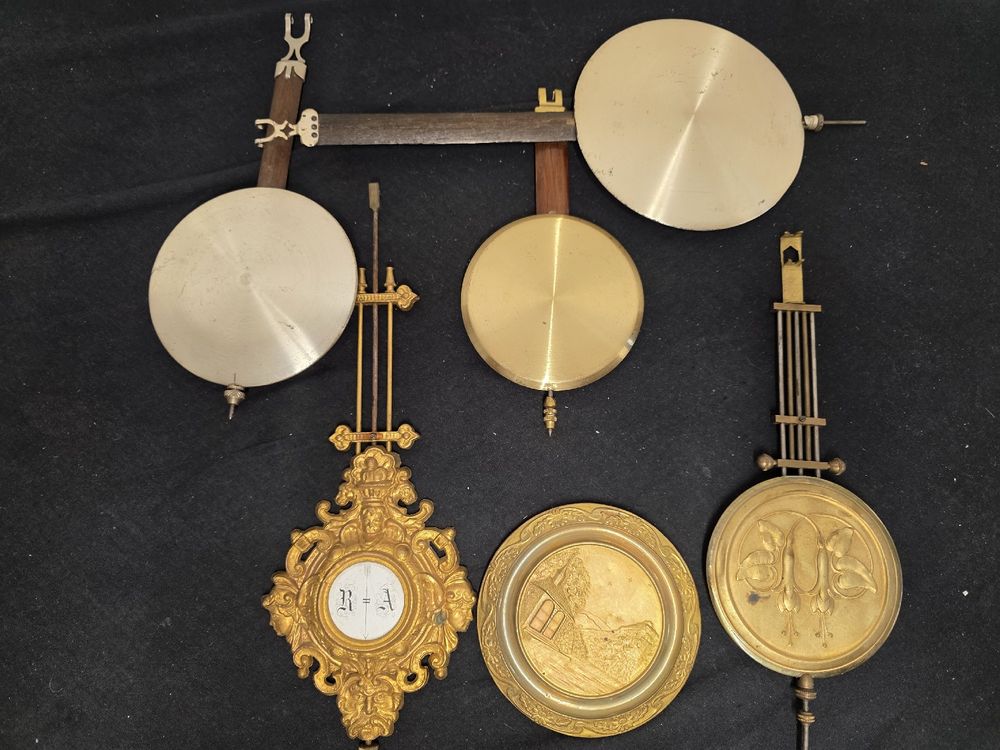 Alte Pendel Uhren, Pendel für antike Uhren, Konvolut (Gebraucht