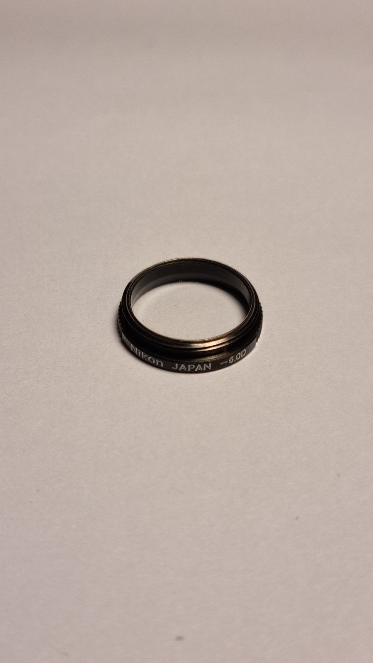 Nikon Fotocamera: Correcteur dioptrique -5.0D Nikon – Nuovo (secondo la descrizione) da Soyhières venduto da pal_dvh5 1
