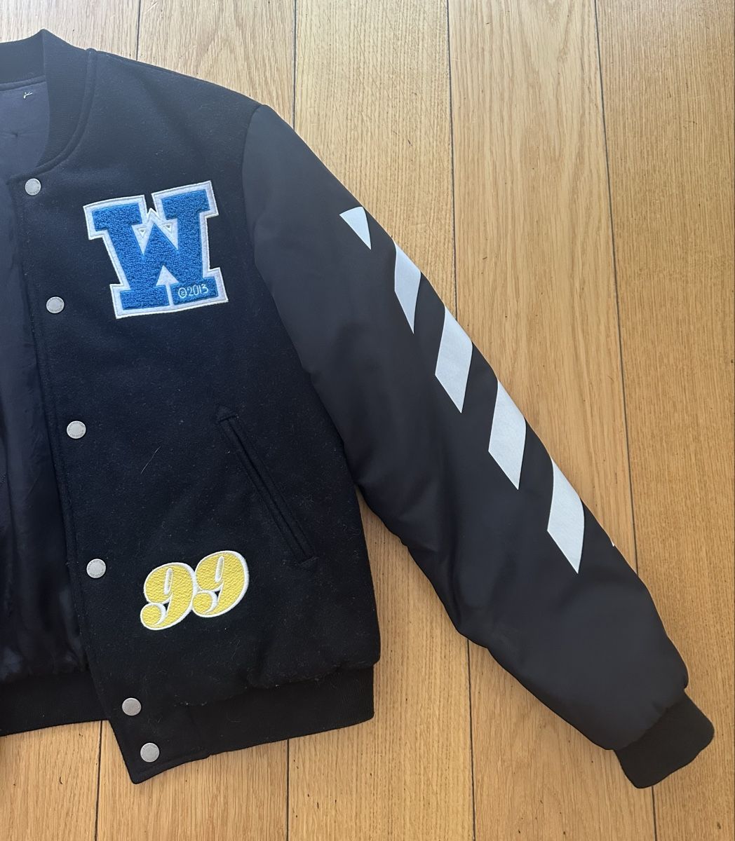 Off-White Jacken: Off-white jacket – Gebraucht aus Geneve von iri_dr5s 2