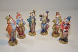 6 ST. CLOWNS, GRUPPE MIT REGENSCHIRMEN