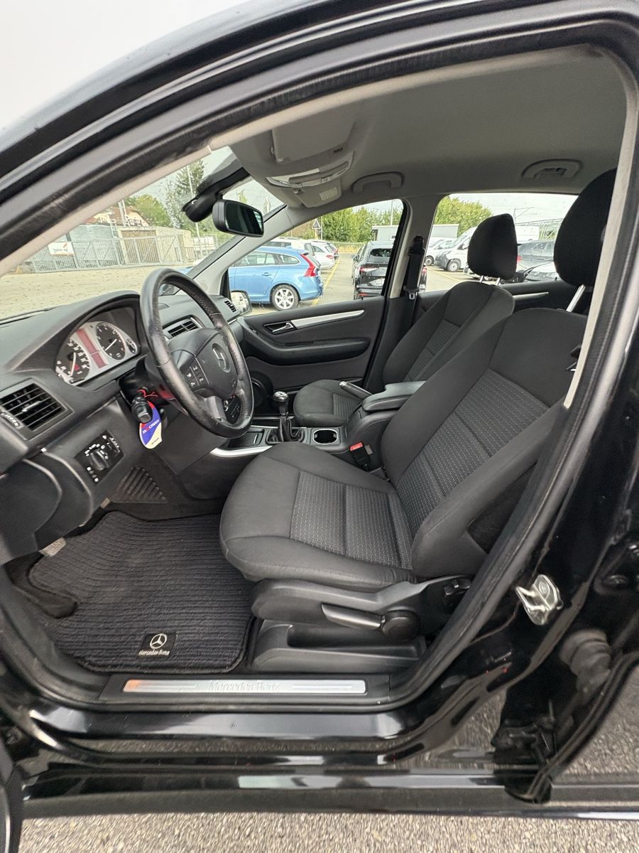 Mercedes-Benz Automobili: Mercedes Benz B170 / Ab MFK – Usato da Aarburg venduto da AHP4665 6
