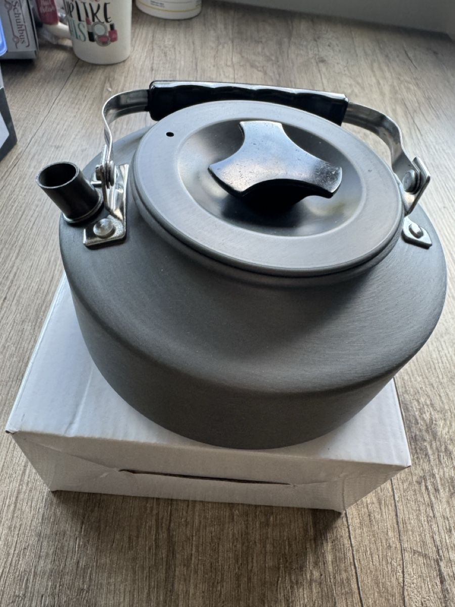 Bollitori: Grey camping kettle - ready for your next adventure! – Nuovo e nell'imballaggio originale da Uerkheim venduto da dam_x96b
