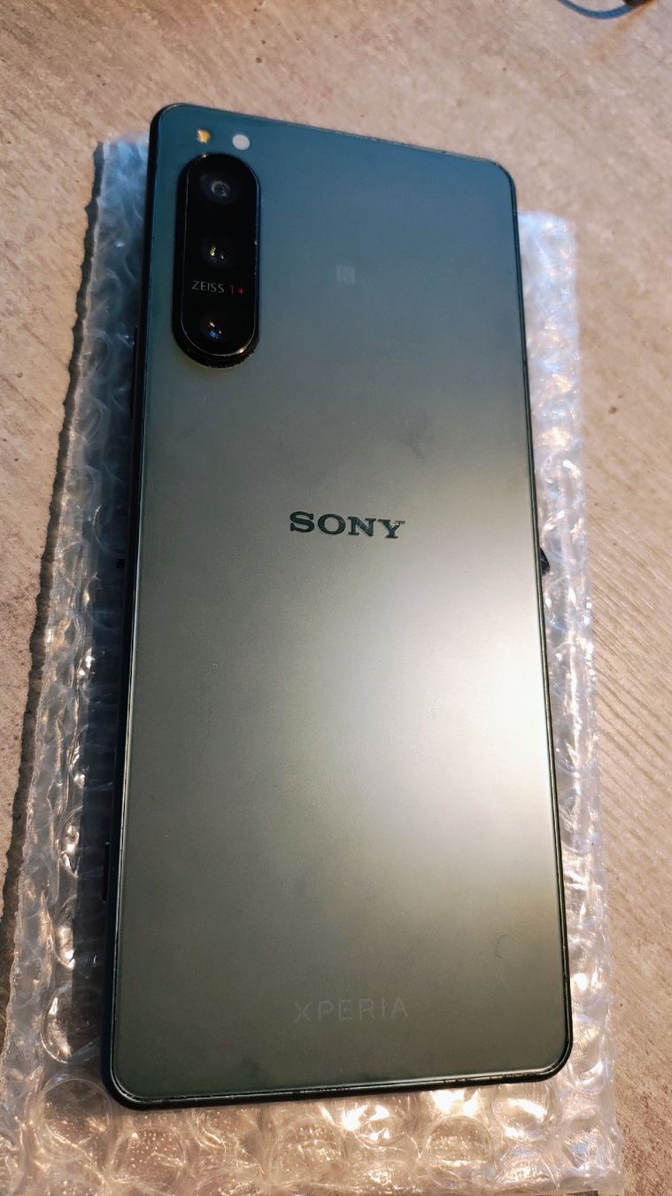 Sony Handys / Smartphones: sony xperia 5 mark 4 – Neu (gemäss Beschreibung) aus Courroux von cap_s8kw 9