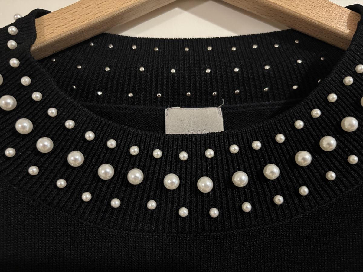 H&M Top: Pull noir H&M taille L – Nuovo (secondo la descrizione) da Bernex venduto da mar_82vn 2